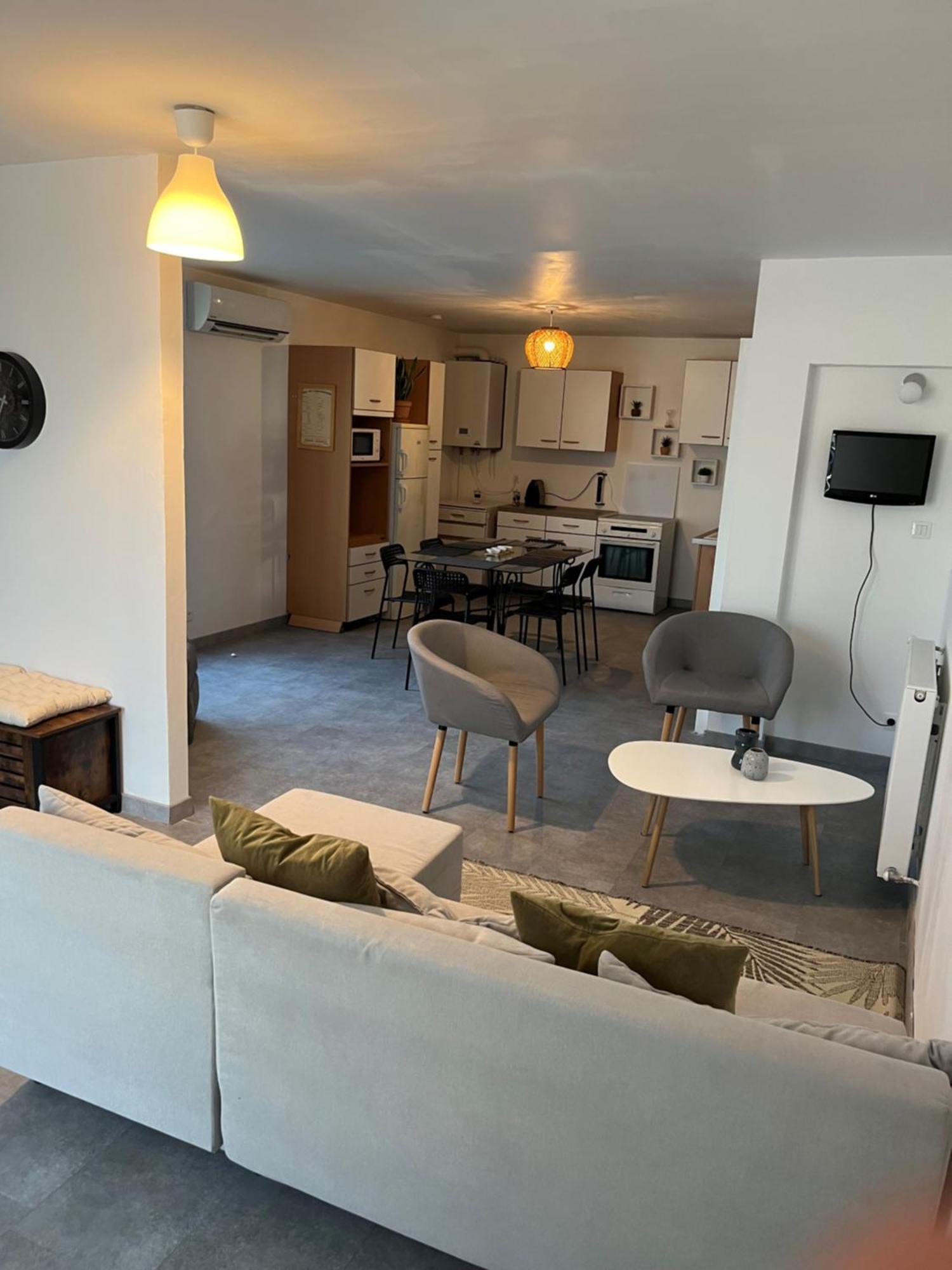Le Barnave Appartement Valence  Buitenkant foto
